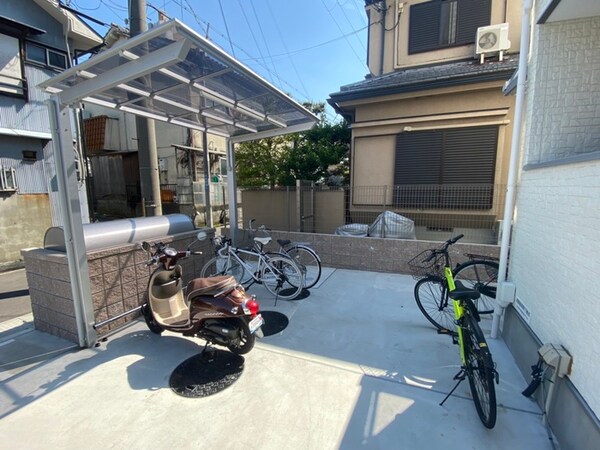 駐輪場