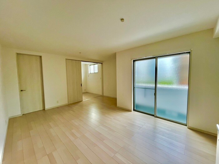 物件内観写真5　(居室)