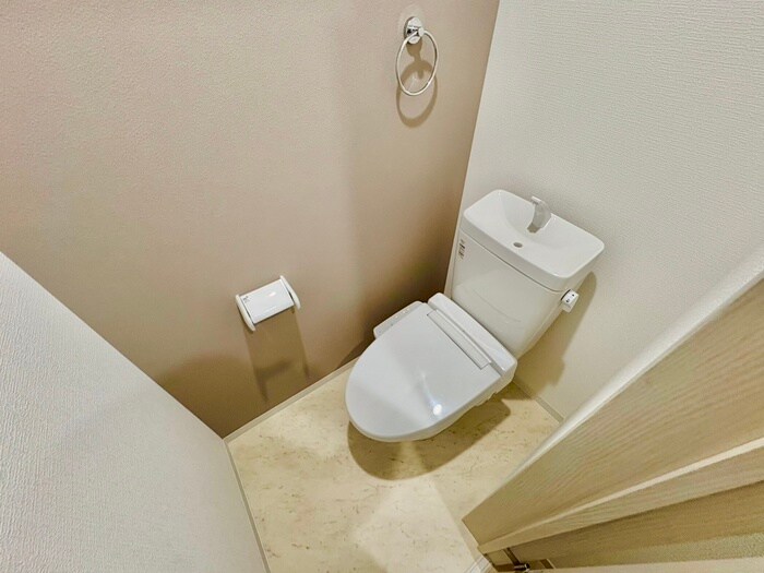 物件内観写真10　(トイレ)