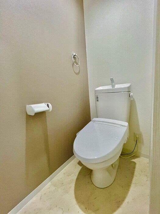 物件内観写真15　(トイレ)