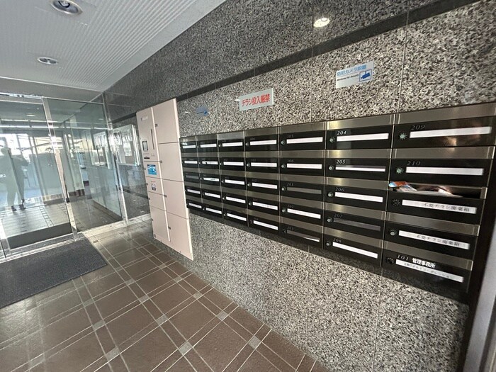 物件外観写真6　(建物設備)