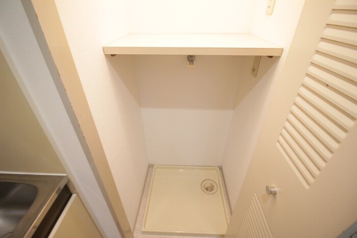 物件内観写真21　(洗濯機置場)