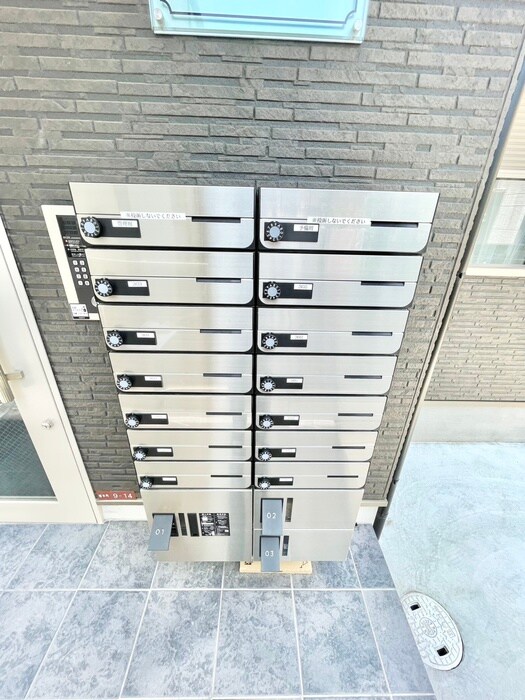 物件外観写真4　(建物設備)