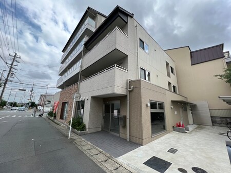 エリタージュ・うずまさ外観写真