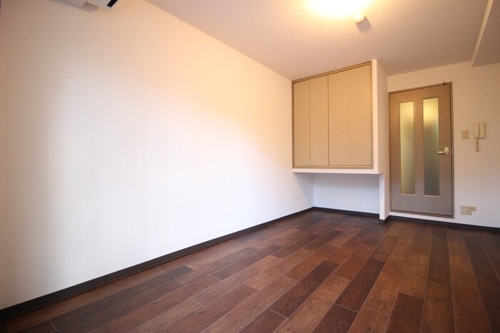 物件内観写真5　(居室)