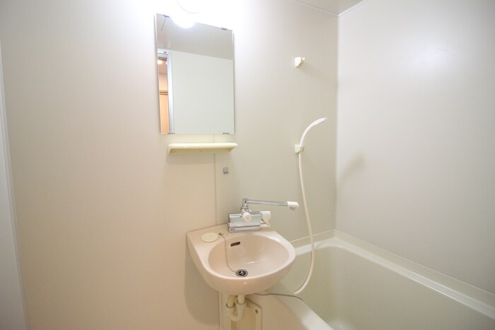 物件内観写真17　(洗面)