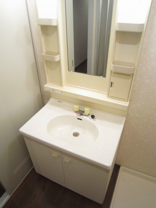 物件内観写真10　(洗面)