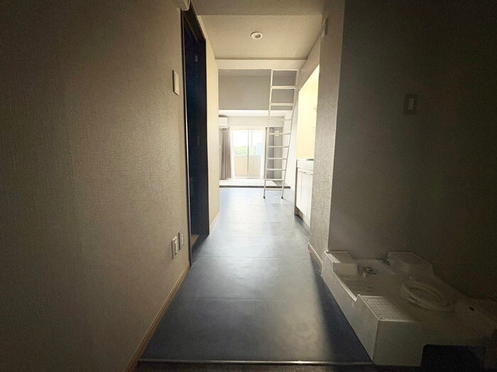 物件内観写真15　(廊下)