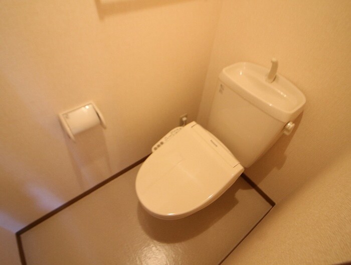 物件内観写真11　(トイレ)