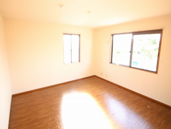 物件内観写真14　(居室)