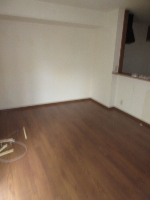 物件内観写真14　(室内からの展望)