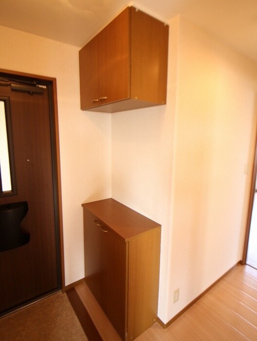 物件内観写真19　(靴箱)