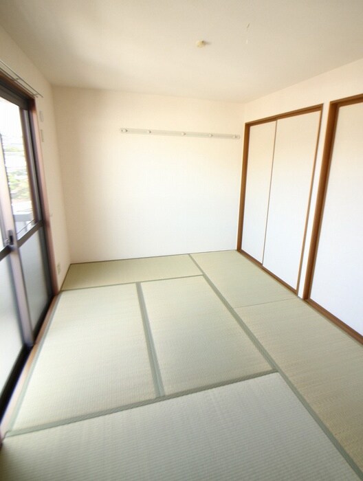 物件内観写真22　(収納)