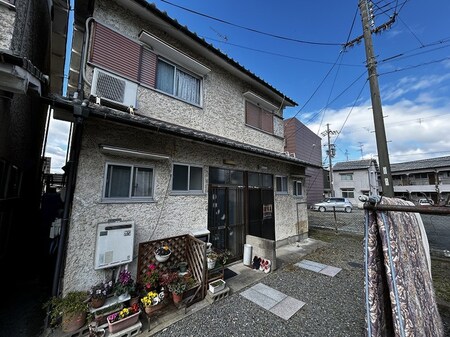 垣内山家村貸家外観写真