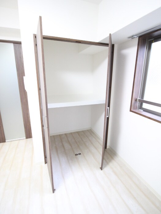 物件内観写真19　(収納)