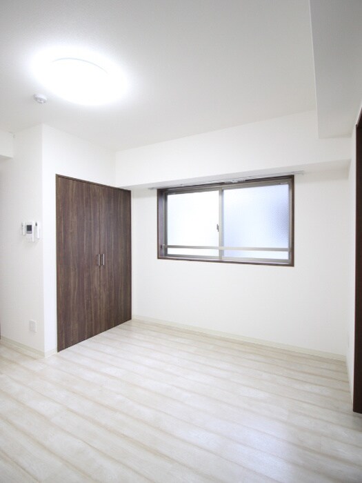 物件内観写真21　(居室)