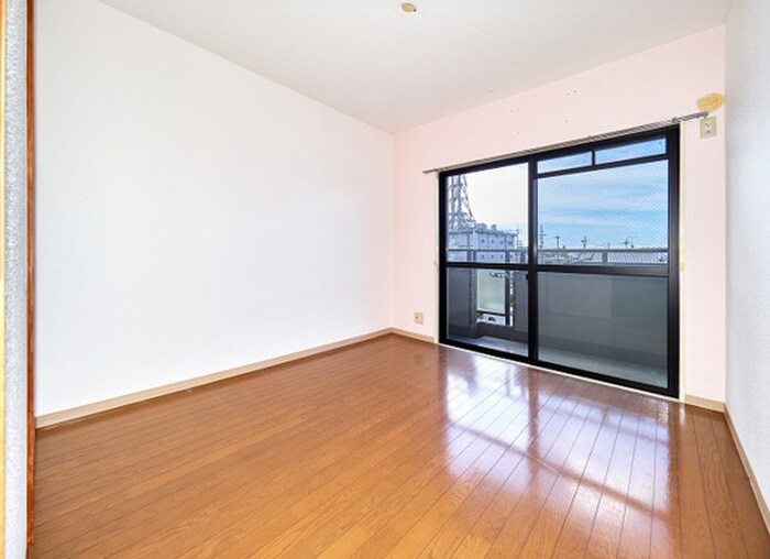 物件内観写真14　(居室)