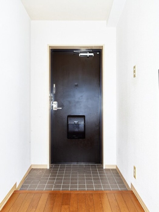 物件内観写真21　(玄関)