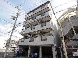 マンション宮本Ⅱ外観写真