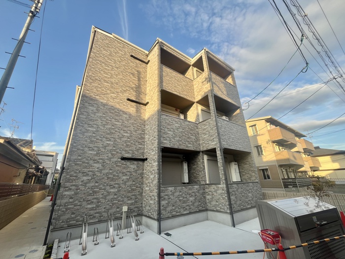 KRM RESIDENCE NAGAOKATENJIN