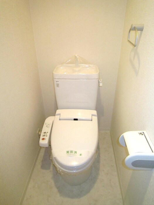 物件内観写真9　(トイレ)