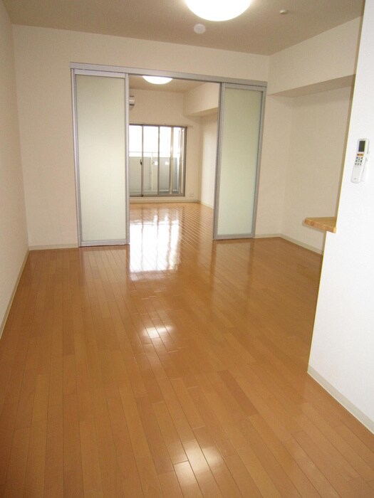 物件内観写真11　(居室)