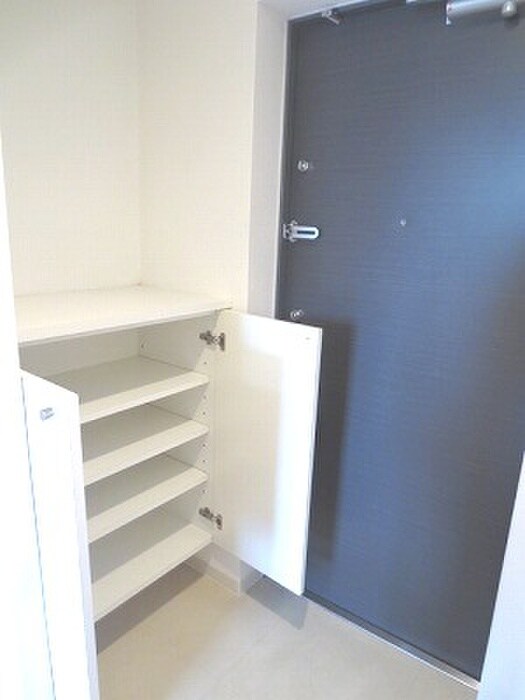 物件内観写真11　(居室)