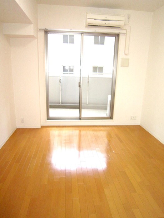 物件内観写真15　(居室)