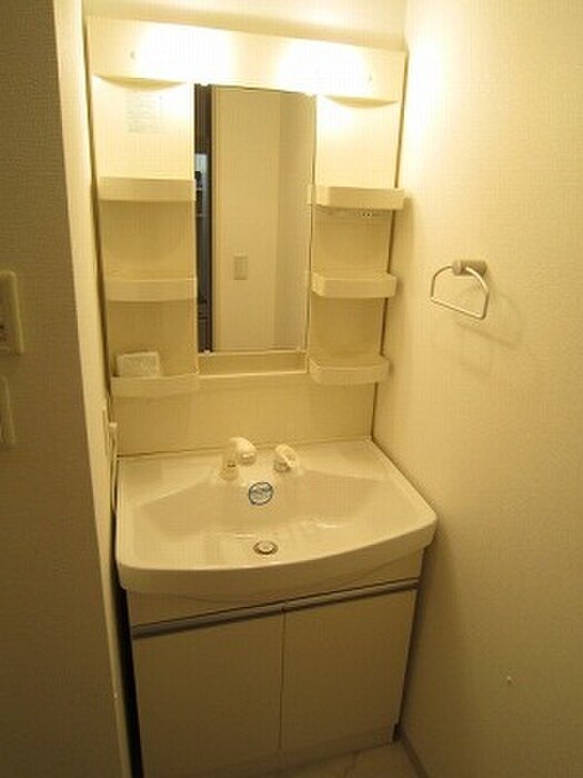 物件内観写真15　(洗面)