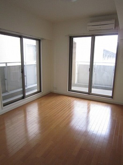 物件内観写真16　(居室)