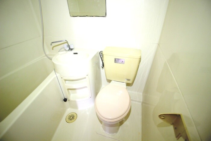 物件内観写真11　(トイレ)