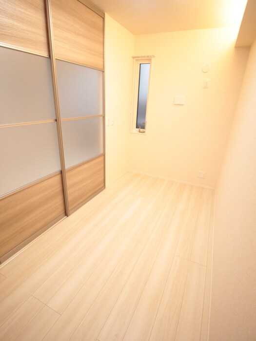 物件内観写真18　(居室)