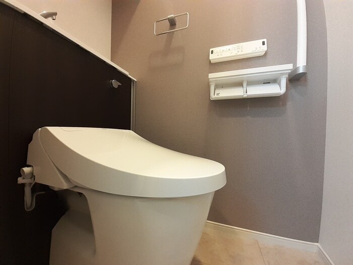 物件内観写真10　(トイレ)