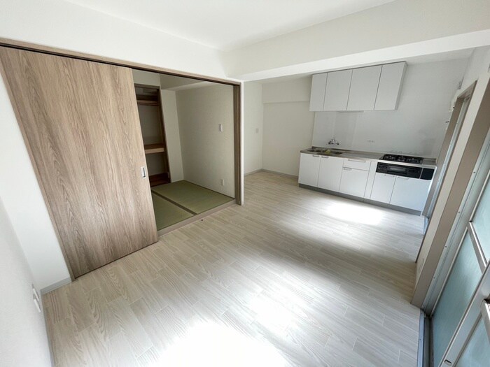 物件内観写真8　(居室)