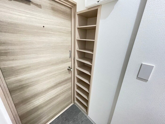 物件内観写真16　(靴箱)