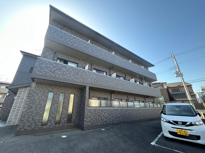 物件外観写真2　(外観写真)