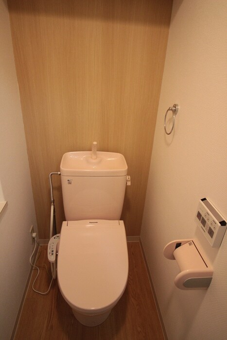 物件内観写真13　(トイレ)