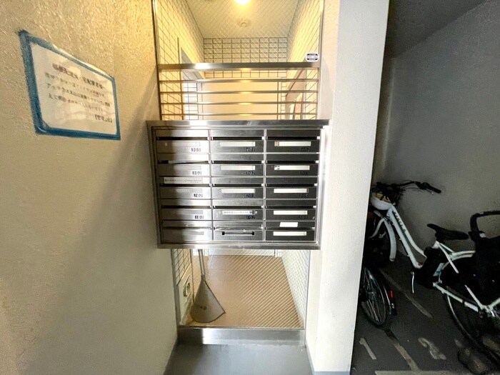 物件外観写真4　(建物設備)