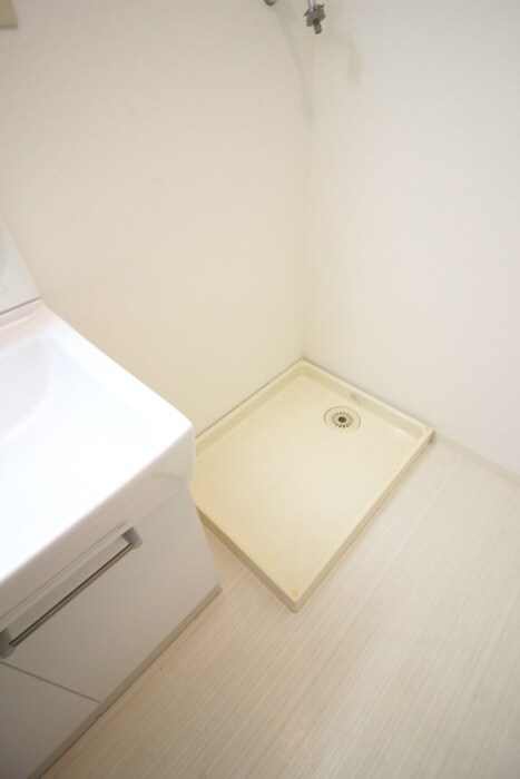 物件内観写真14　(洗濯機置場)