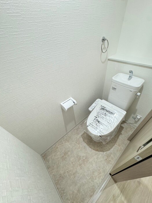 物件内観写真12　(トイレ)