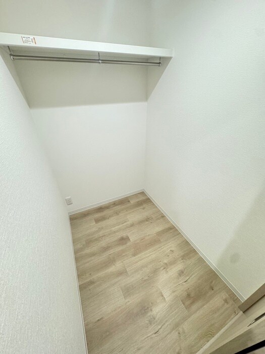 物件内観写真15　(収納)