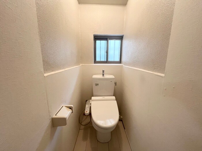 物件内観写真10　(トイレ)