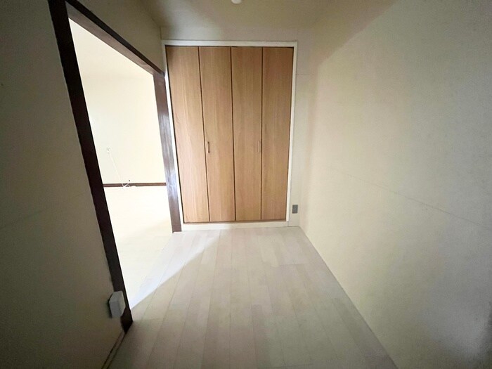 物件内観写真13　(居室)