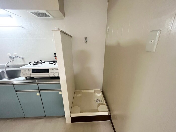 物件内観写真19　(洗濯機置場)