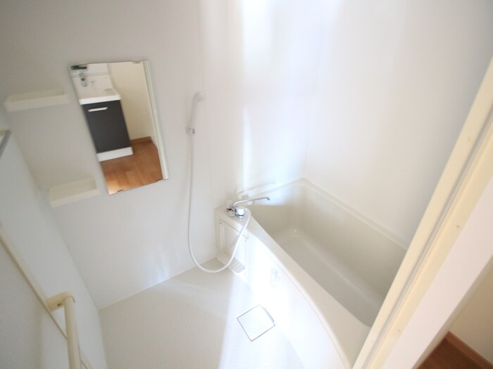 物件内観写真8　(バス／シャワールーム等)
