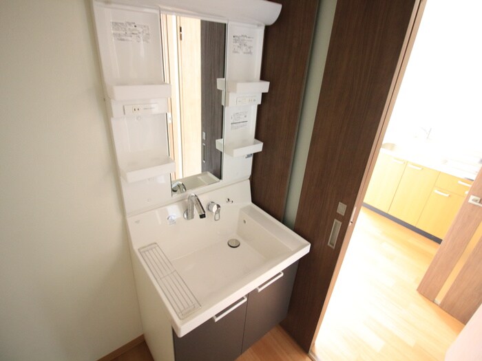 物件内観写真10　(洗面)