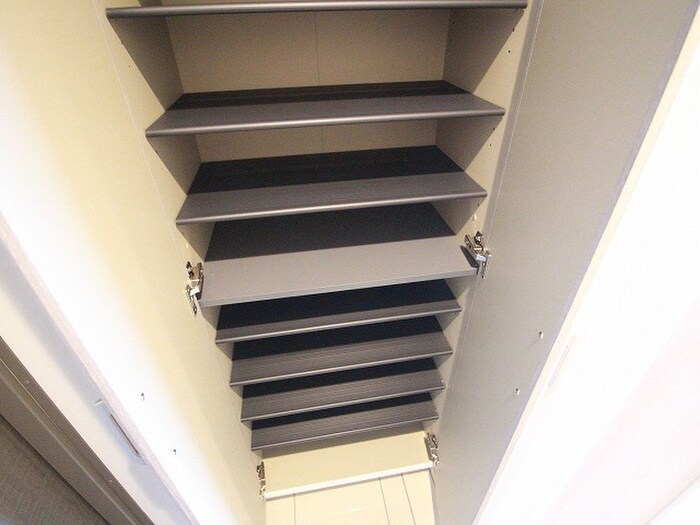 物件内観写真17　(靴箱)