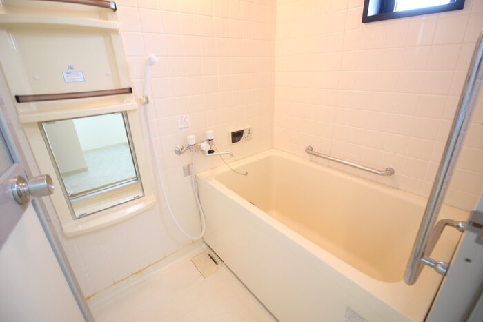 物件内観写真8　(バス／シャワールーム等)