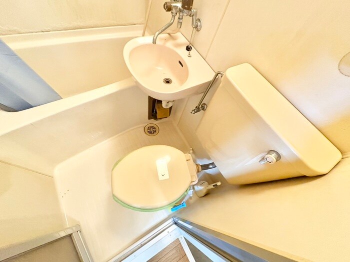 物件内観写真12　(トイレ)