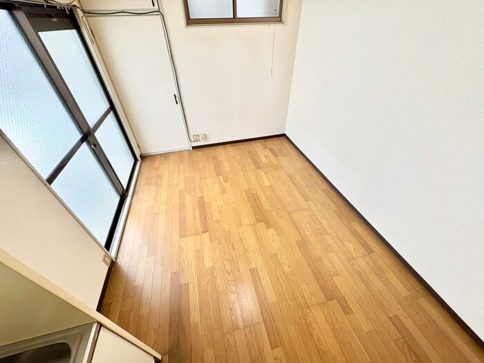 物件内観写真15　(居室)